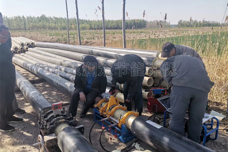 地?zé)崴膳艿拦こ?> </div><p>地?zé)崴膳艿拦こ?/p> </li><li id=